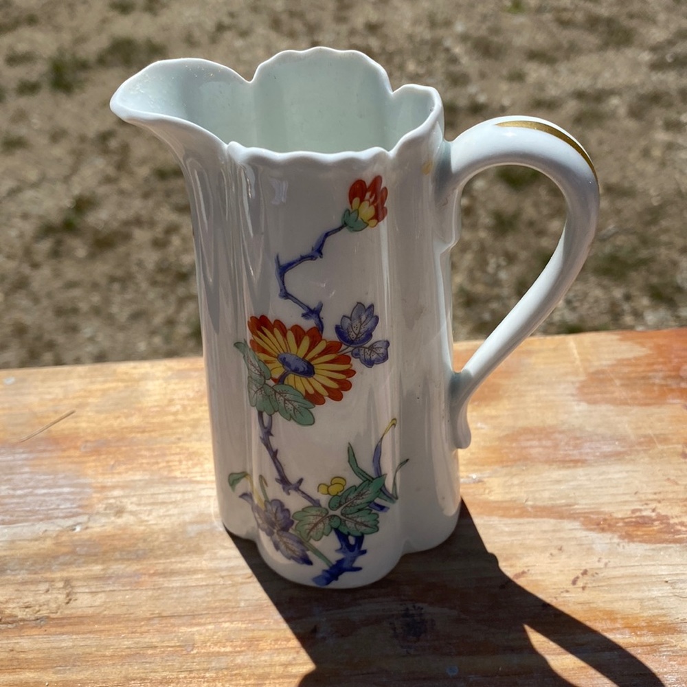 Vintage Limoges floral pitcher🌺